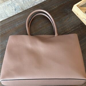 Elegant Tan Leather Tote Bag